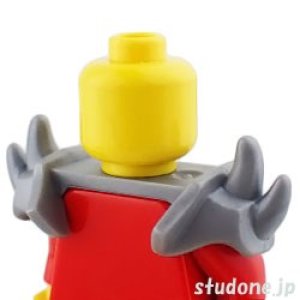 画像1: ショルダーパッドアーマー・4スパイク(フラットシルバー) (1)